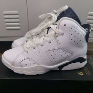 Jordan 6 Retro (PS) size 12c.